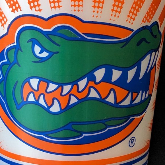 Large 30 oz. Florida Gators Cup 7 1/2" Tall Displayed on Bookcase Gator Chomp! - Picture 5 of 12